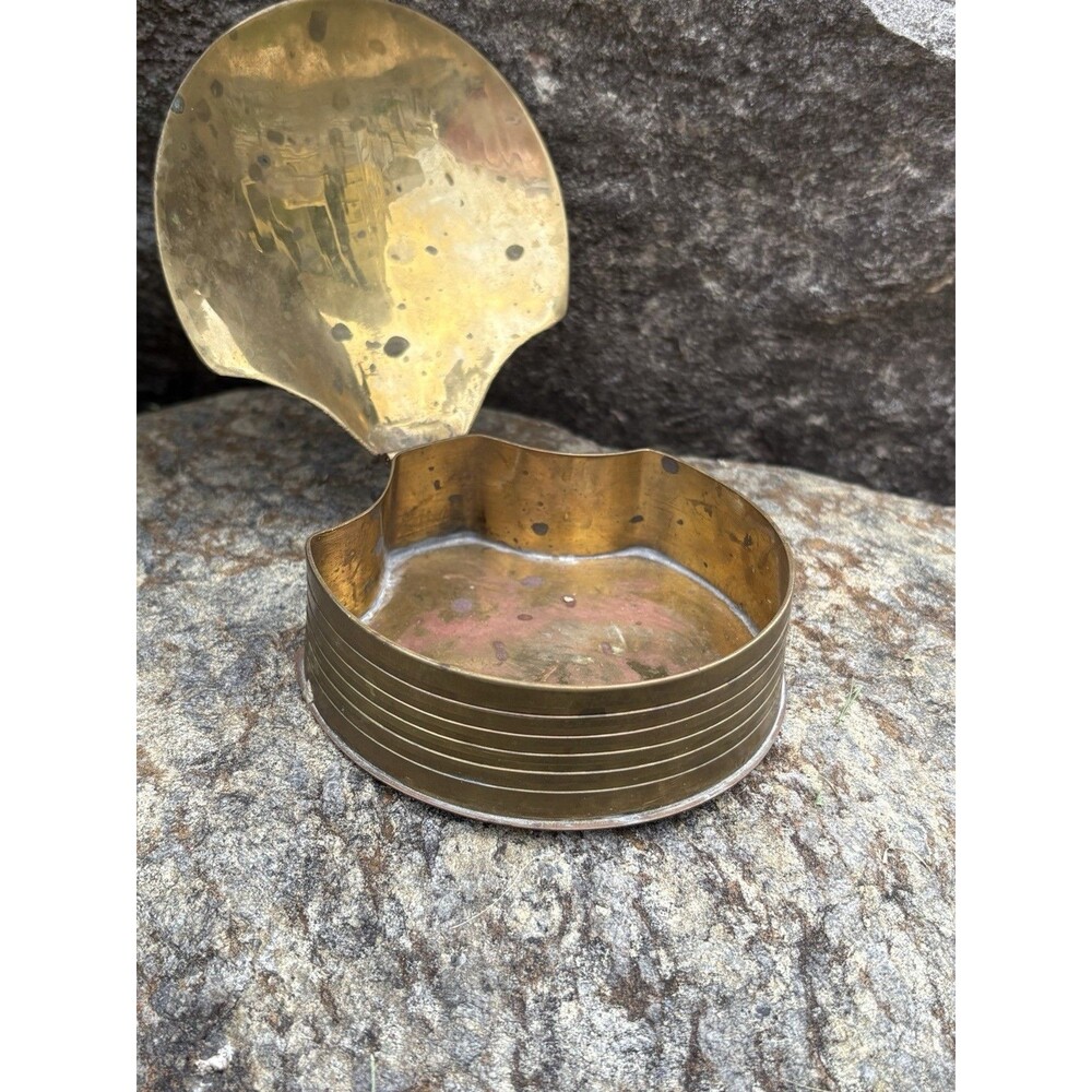 Brass Clam Shell Trinket Box Vintage Hinged Lid Hollywood Regency Coastal Decor